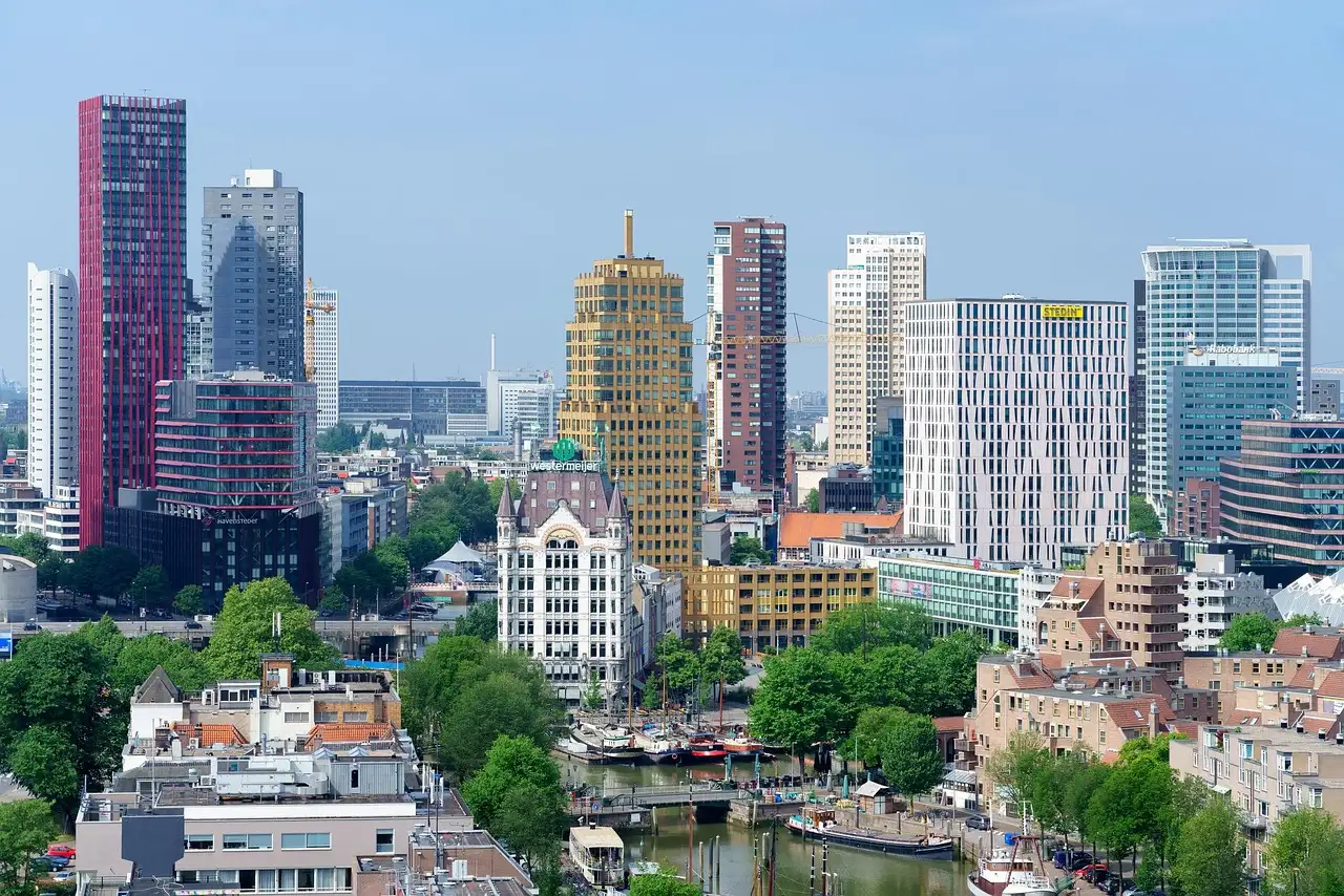 Why is rotterdam an important city